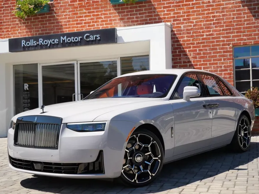 2026 Rolls Royce Ghost Black Badge photo 1