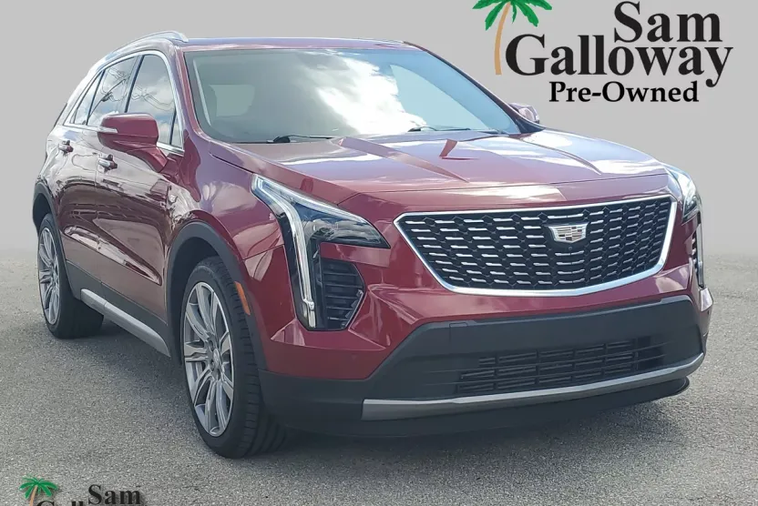 2019 Cadillac XT4 Premium Luxury photo 1