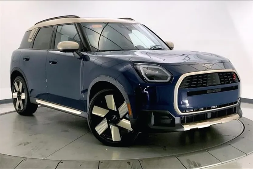 2025 Mini Countryman S ALL4 Iconic photo 1