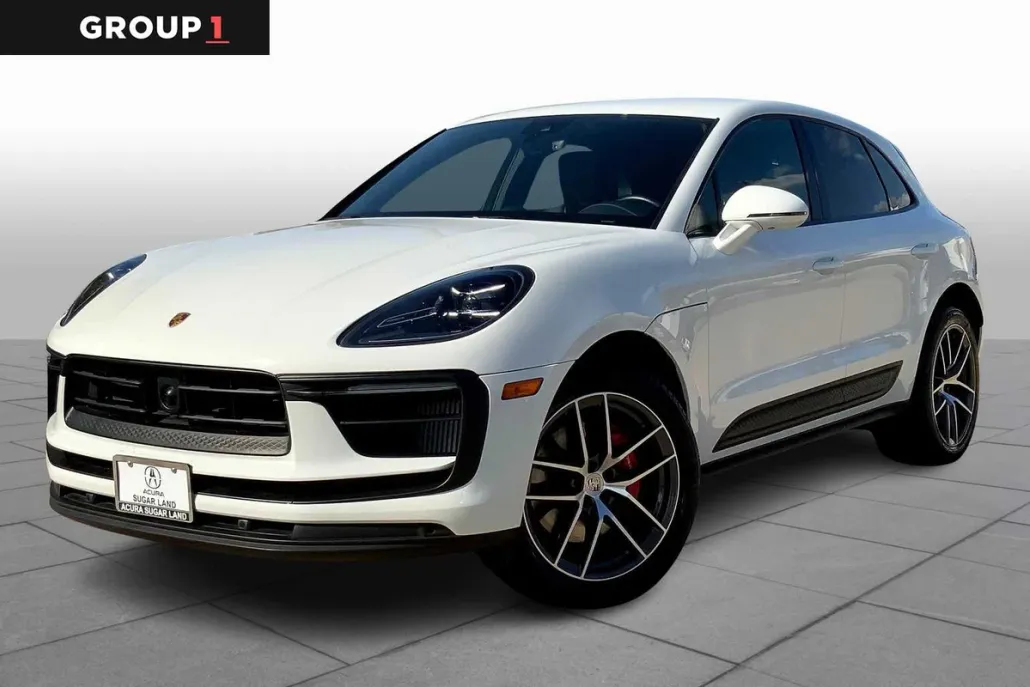 2024 Porsche Macan S photo 1