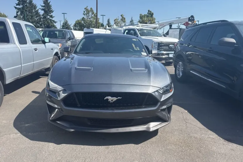 2020 Ford Mustang GT photo 1
