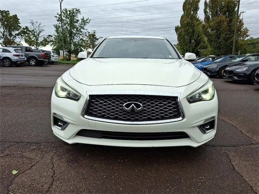 2019 Infiniti Q50 3.0t LUXE AWD photo 1