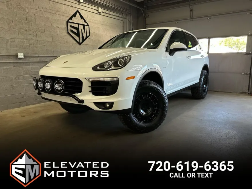 2016 Porsche Cayenne Diesel photo 1