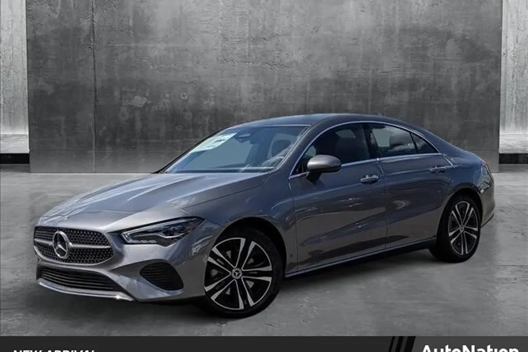 2025 Mercedes Benz CLA 250 4MATIC photo 1