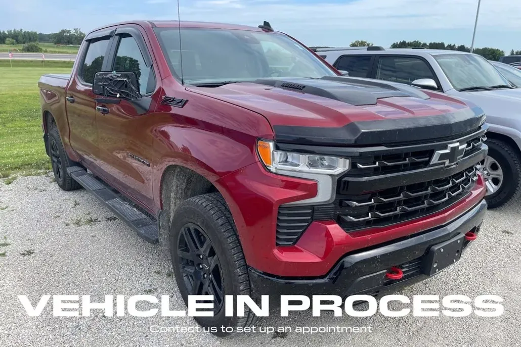 2022 Chevrolet Silverado 1500 LT Trail Boss photo 1