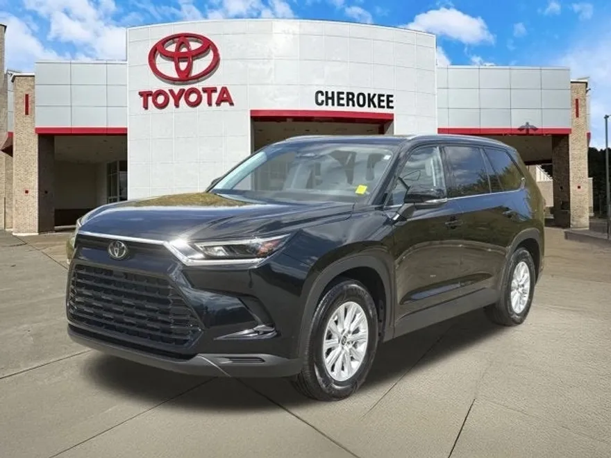 2024 Toyota Grand Highlander XLE photo 1