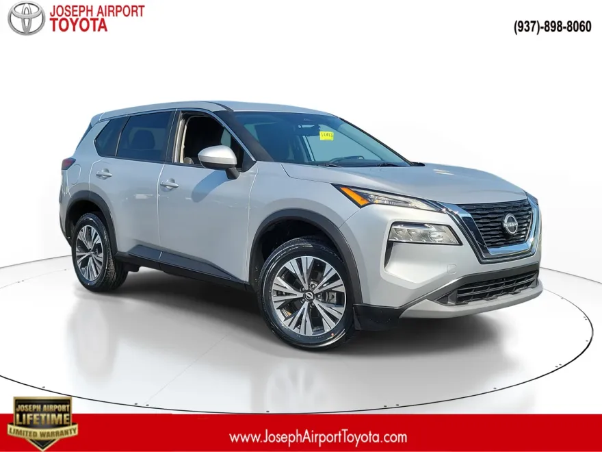 2023 Nissan Rogue SV photo 1