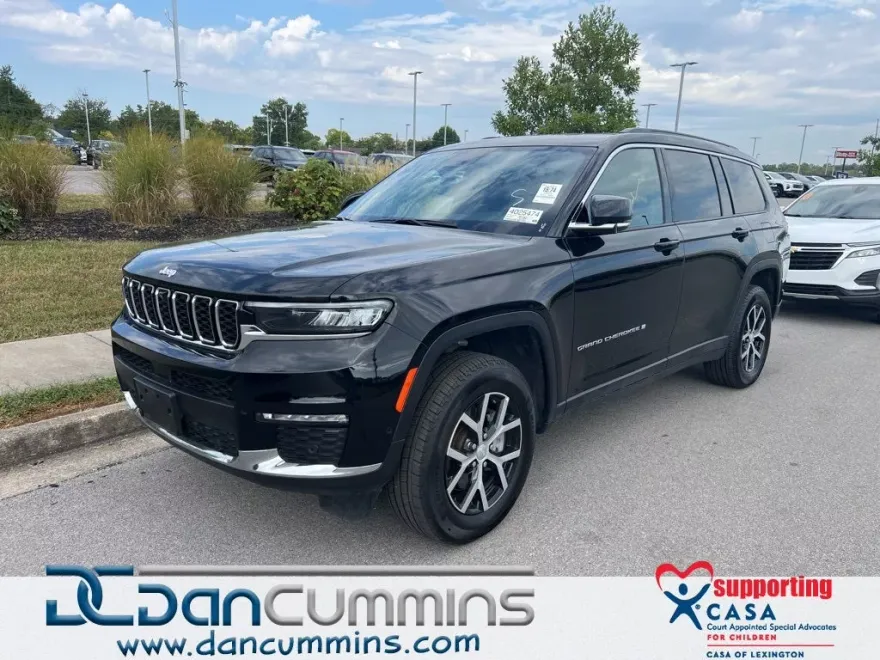 2024 Jeep Grand Cherokee Limited photo 1