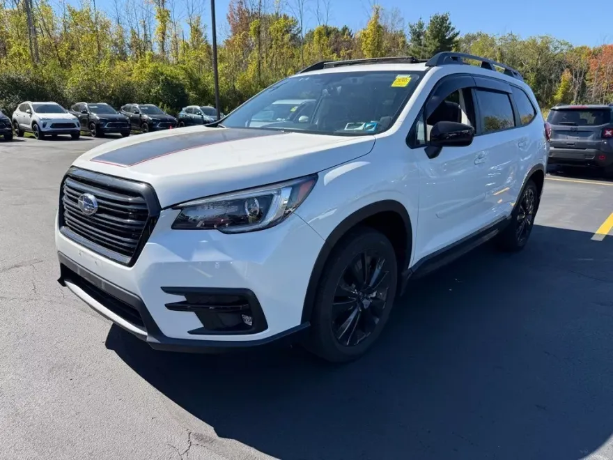 2022 Subaru Ascent Onyx Edition photo 1