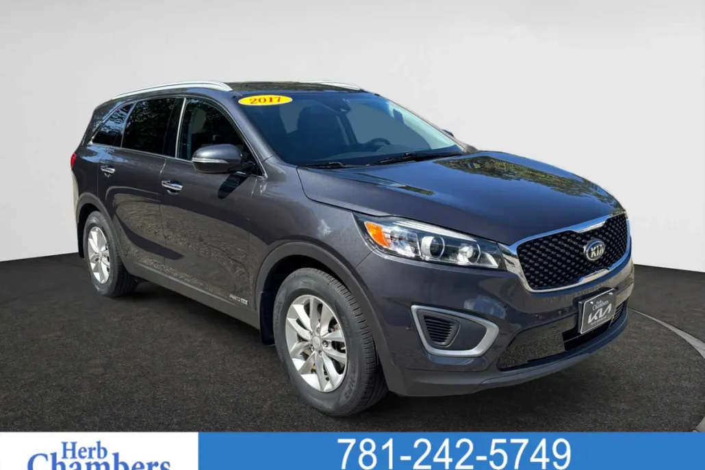 2017 Kia Sorento LX photo 1