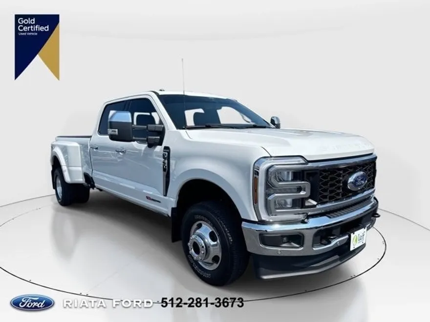 2025 Ford F-350 King Ranch photo 1