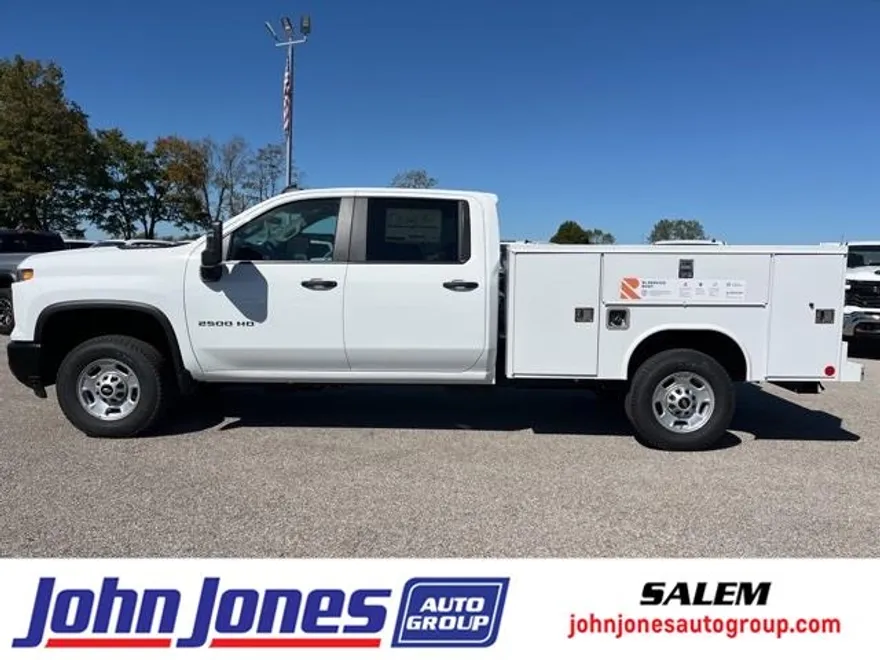 2024 Chevrolet Silverado 2500HD Work Truck photo 1