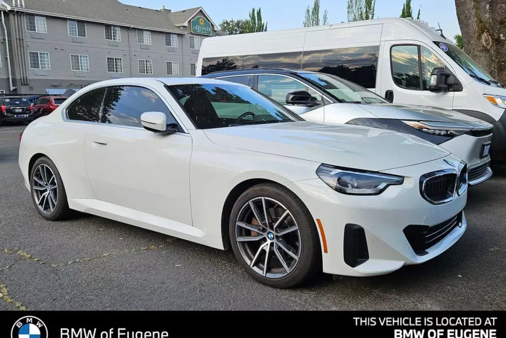 2022 Bmw 230i photo 1