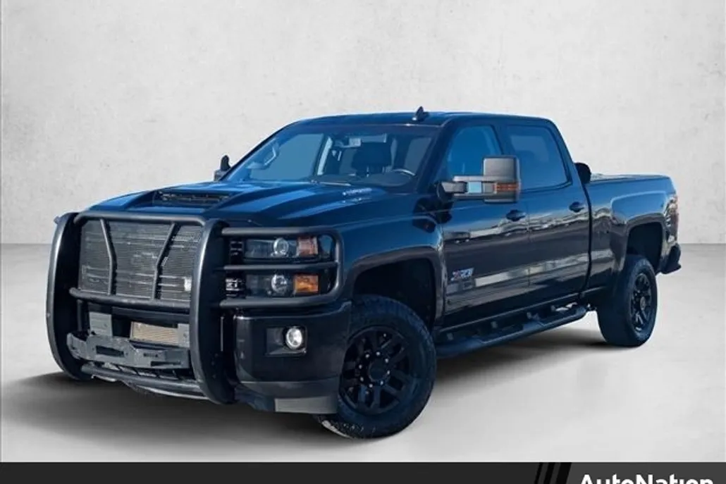 2019 Chevrolet Silverado 2500HD LTZ photo 1