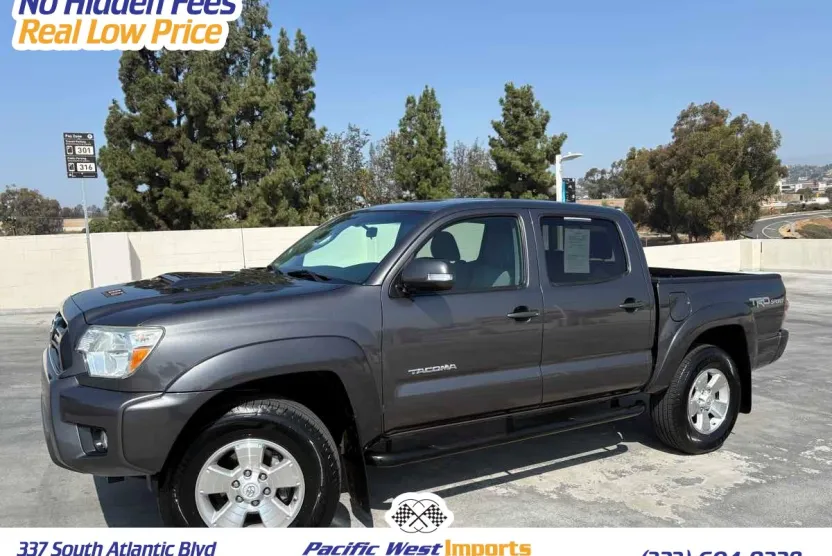 2014 Toyota Tacoma PreRunner photo 1
