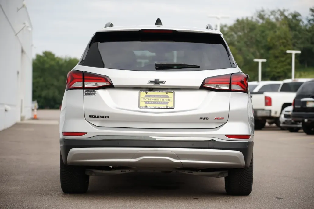 2022 Chevrolet Equinox RS photo 1
