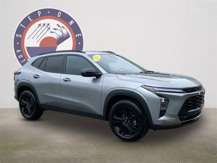2025 Chevrolet Trax ACTIV photo 1