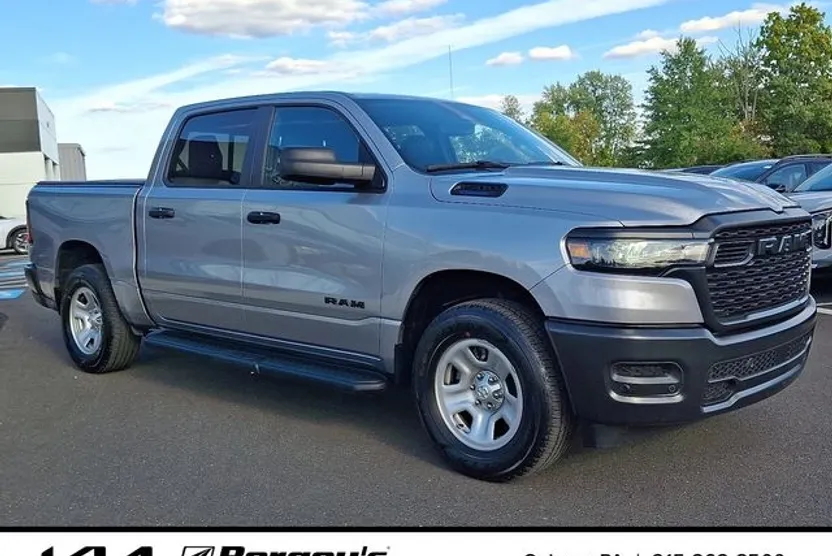 2025 Ram 1500 Tradesman photo 1