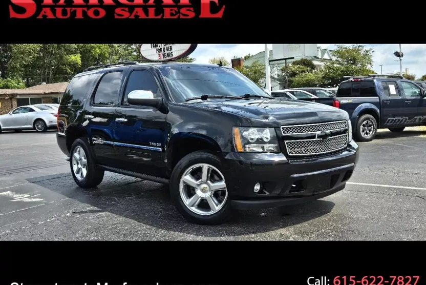 2012 Chevrolet Tahoe LTZ photo 1