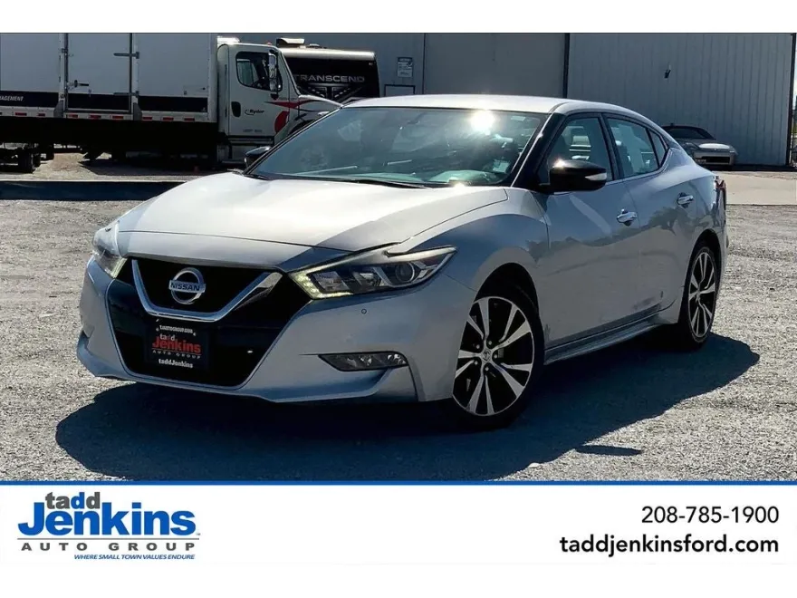2018 Nissan Maxima SV photo 1