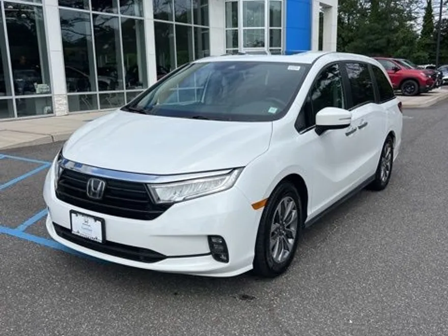 2023 Honda Odyssey EX-L photo 1