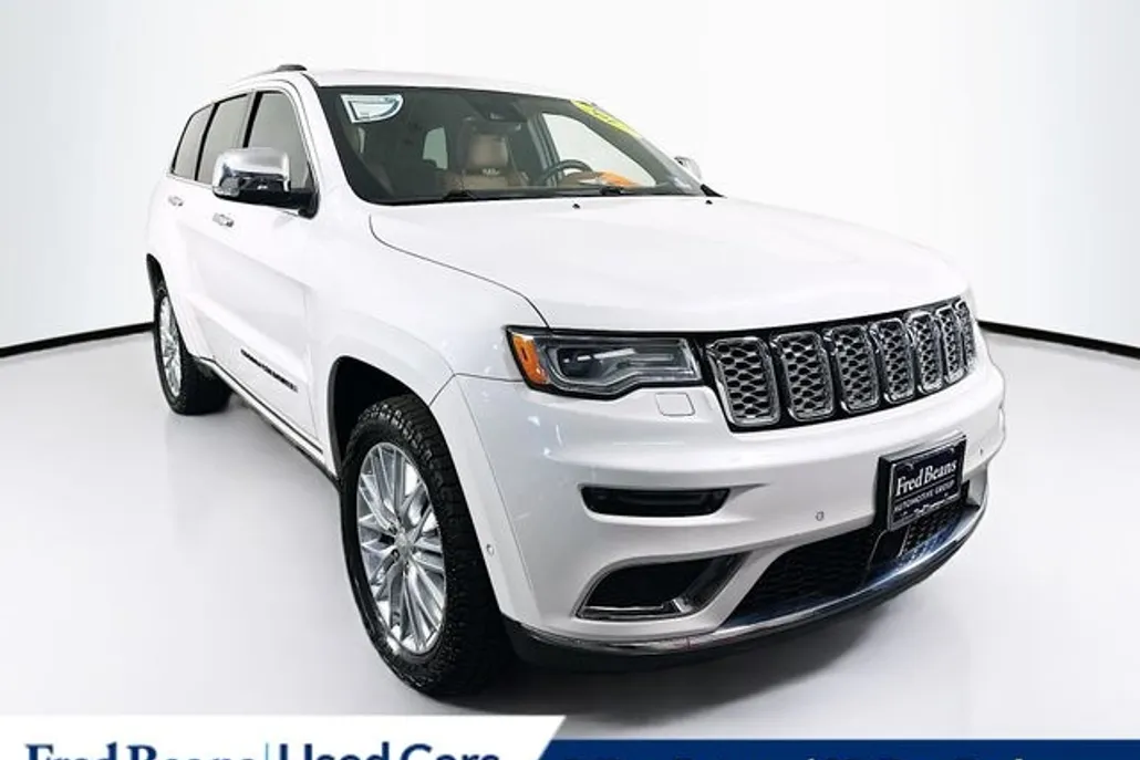 2017 Jeep Grand Cherokee Summit photo 1
