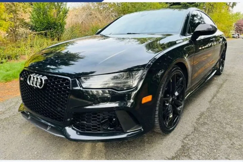 2017 Audi RS 7 Performance photo 1