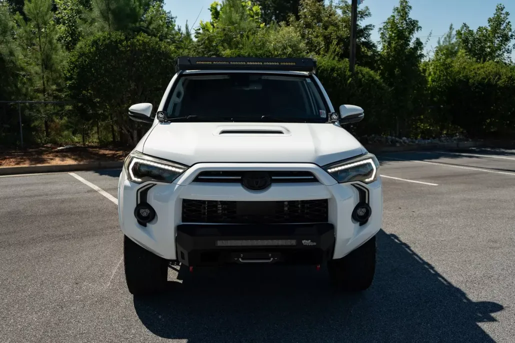 2023 Toyota 4Runner TRD Off-Road Premium photo 1