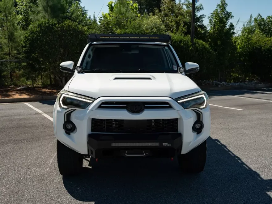 2023 Toyota 4Runner TRD Off-Road Premium photo 1