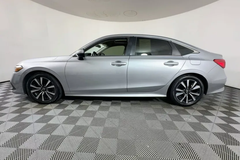 2023 Honda Civic EX photo 1