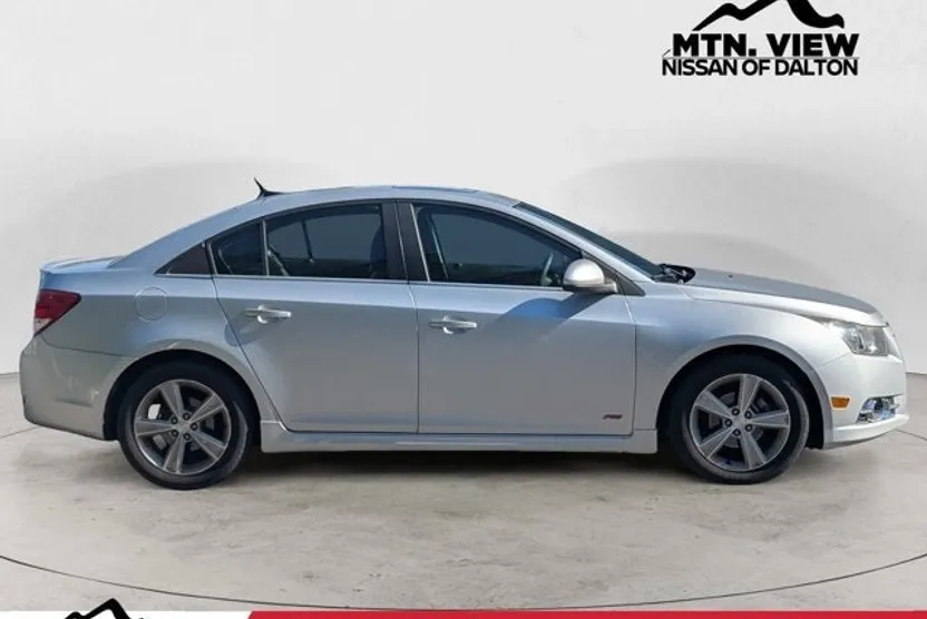 2014 Chevrolet Cruze photo 1