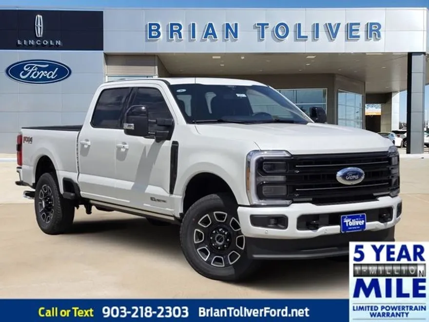 2026 Ford F-250 Platinum photo 1
