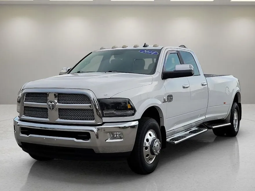 2014 Ram 3500 Longhorn photo 1