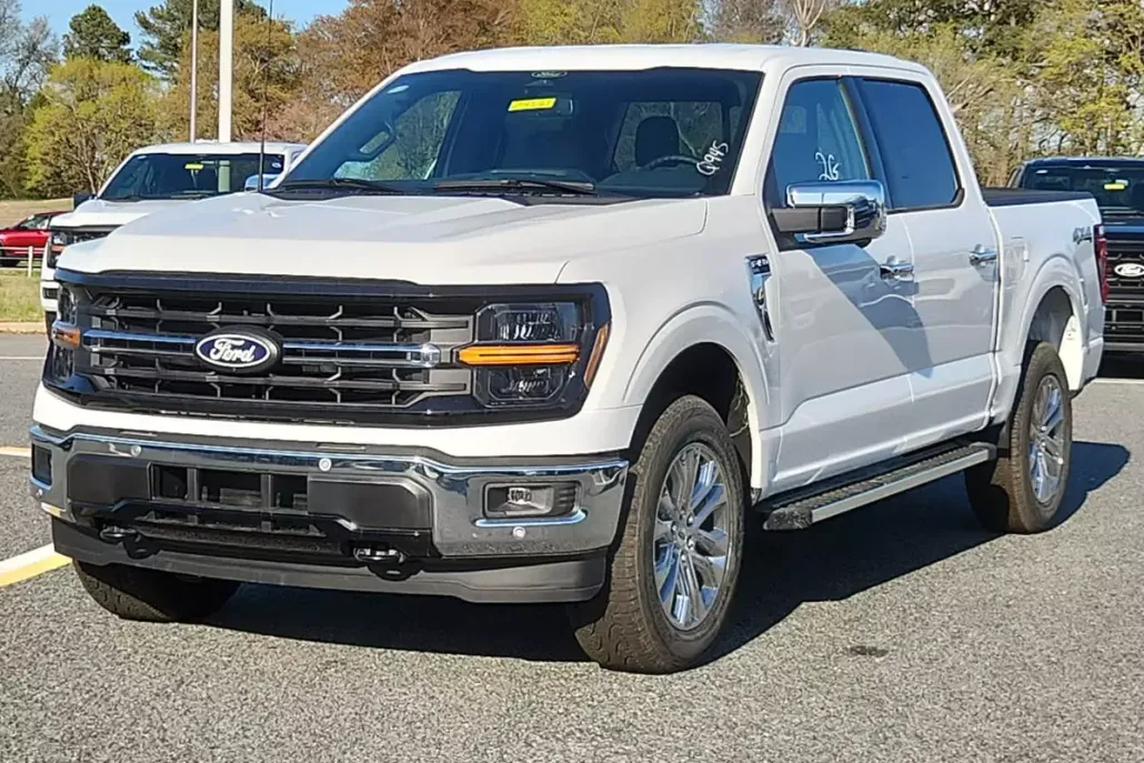 2025 Ford F-150 XLT photo 1