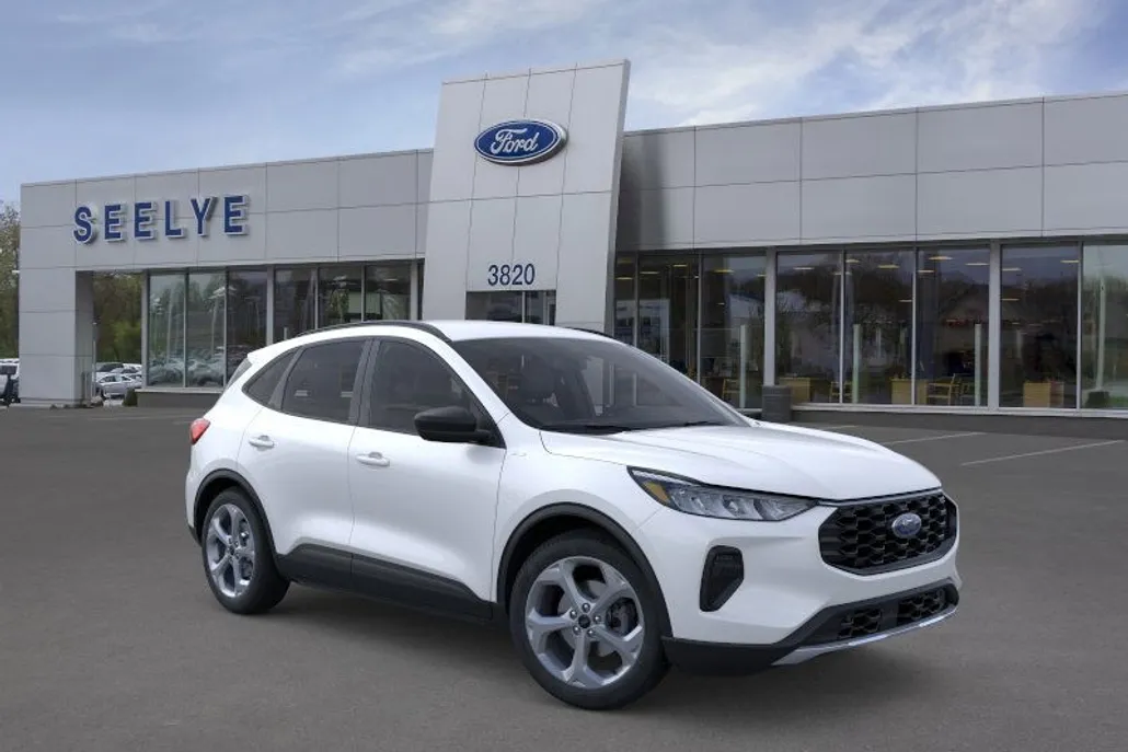 2025 Ford Escape ST-Line photo 1
