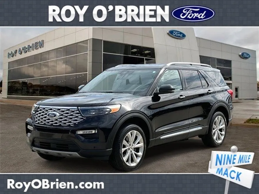 2022 Ford Explorer Platinum photo 1
