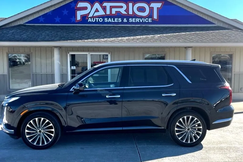 2024 Hyundai Palisade Calligraphy photo 1