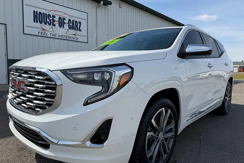 2020 Gmc Terrain Denali photo 1