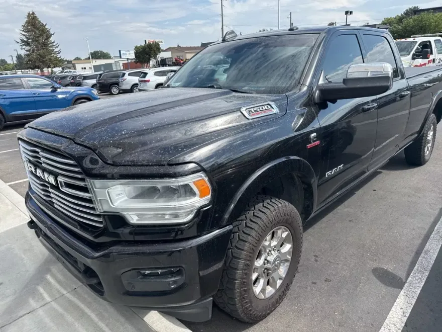 2019 Ram 3500 Laramie photo 1