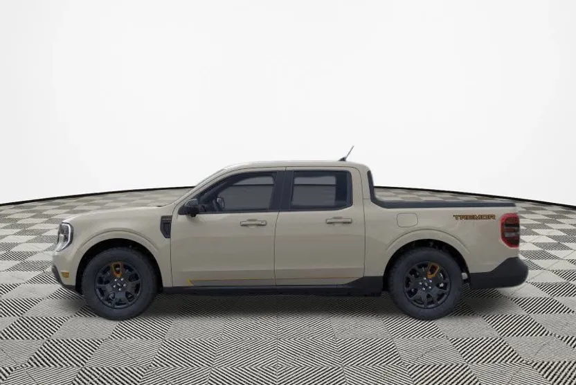 2025 Ford Maverick Tremor photo 1