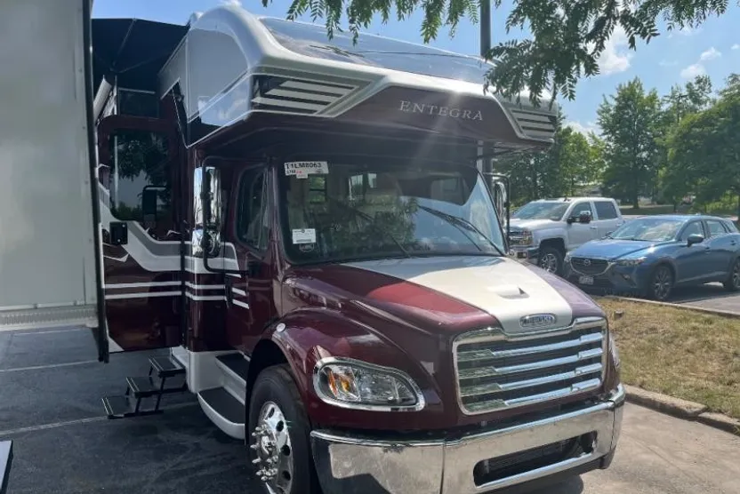 2026 Freightliner S2RV 106 Conventional cab & Chassis photo 1