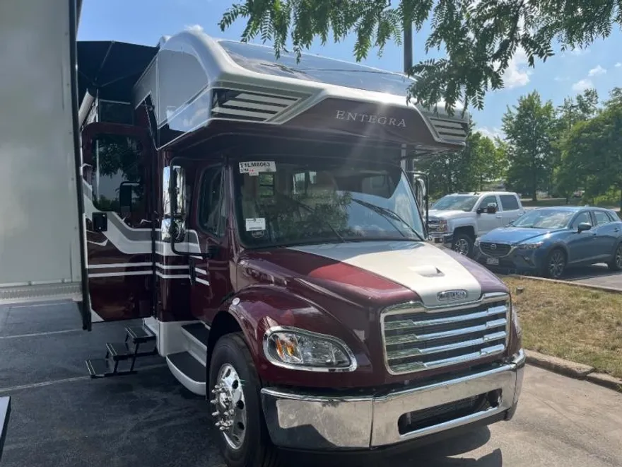 2026 Freightliner S2RV 106 Conventional cab & Chassis photo 1