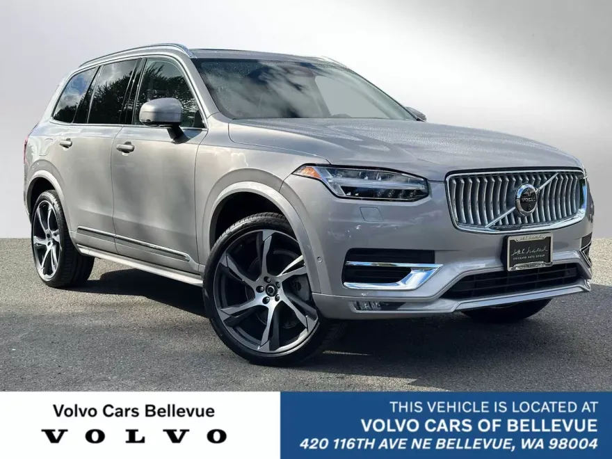 2025 Volvo XC90 AWD photo 1