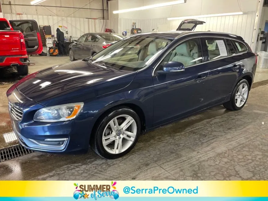 2015 Volvo V60 T5 Premier photo 1