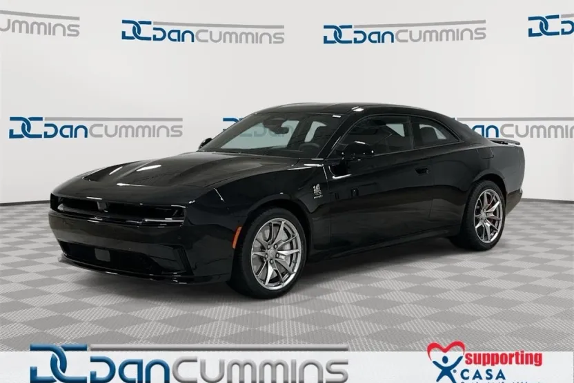 2025 Dodge Charger Daytona Scat Pack AWD photo 1