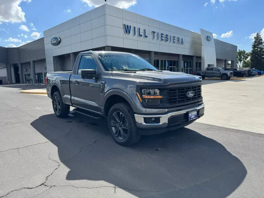 2023 Ford F-150 XL photo 1