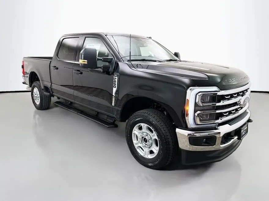 2026 Ford F-250 photo 1