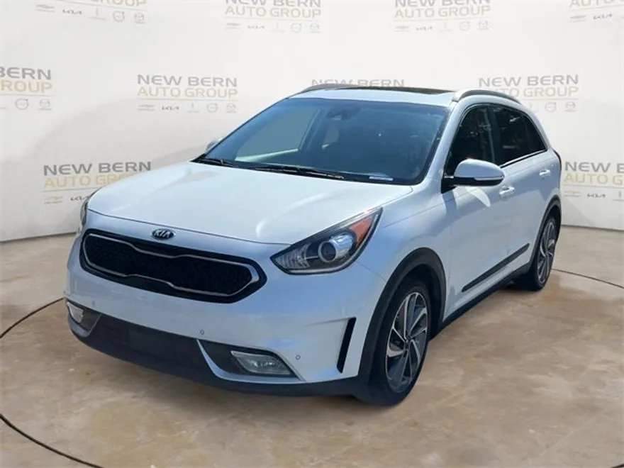 2018 Kia Niro Touring photo 1