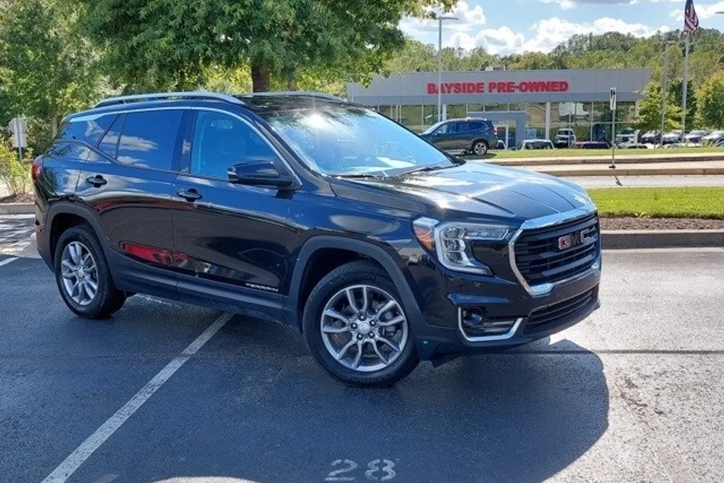 2024 Gmc Terrain SLT photo 1