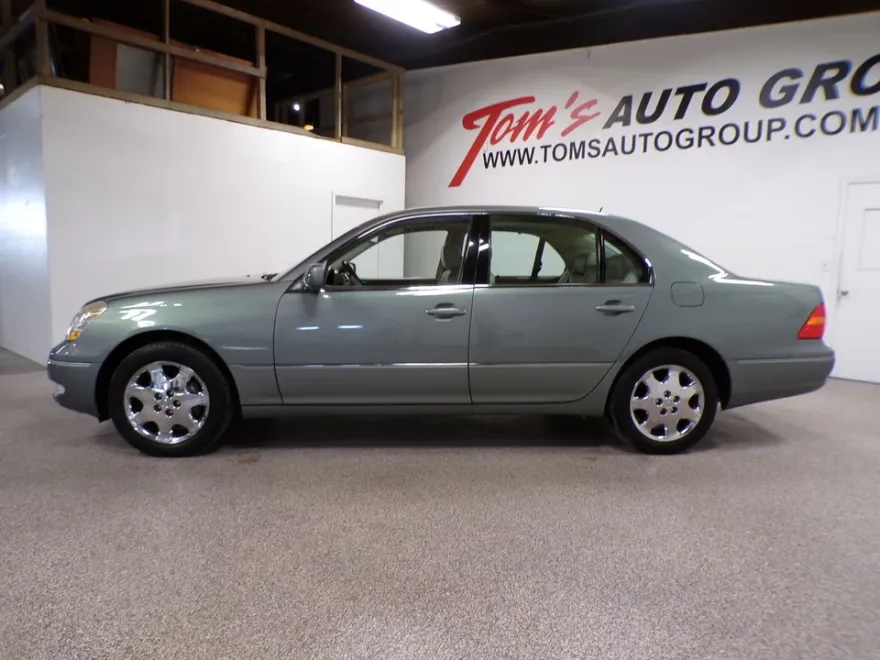 2003 Lexus LS 430 photo 1